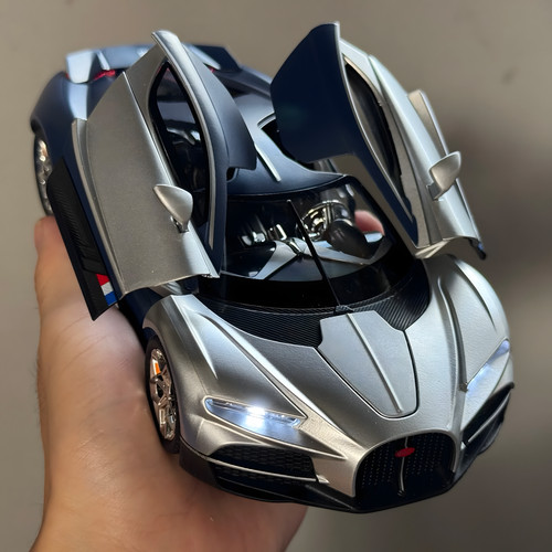Bugatti tourbillon alloy - 1:24,